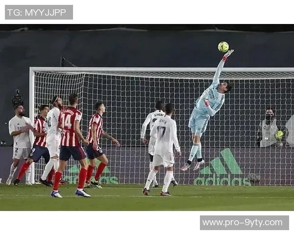 弗拉门戈主帅续约乌龙事件引发热议马竞中场卡尔多索照片成焦点